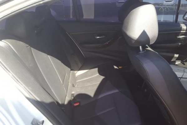 фото BMW 328I