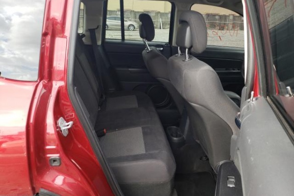 фото jeep  COMPASS SPORT