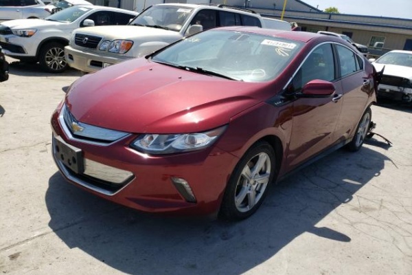 фото Chevrolet Volt LT