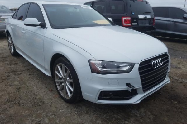 фото Audi A4 Premium