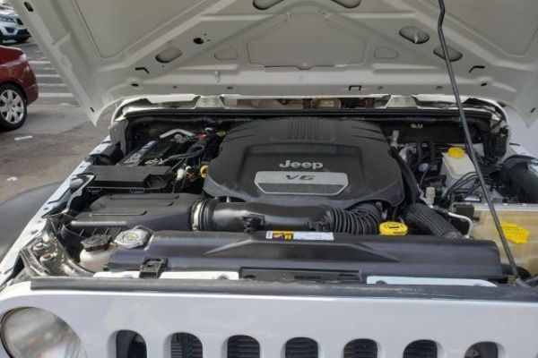 фото Jeep Wrangler Unlimited Sport