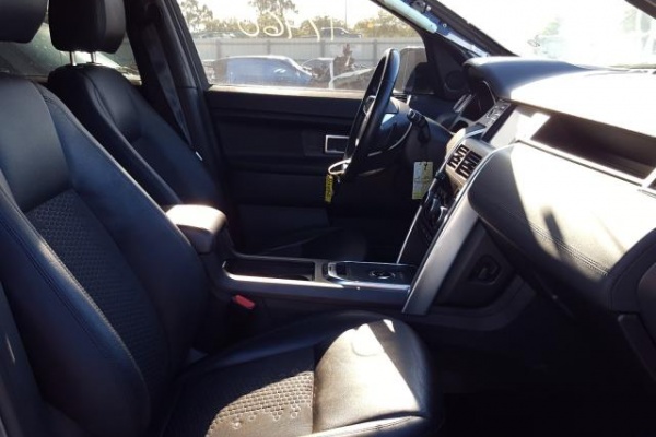 фото Land Rover DISCOVERY SPORT SE