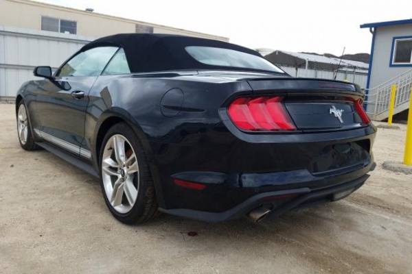 фото Ford Mustang