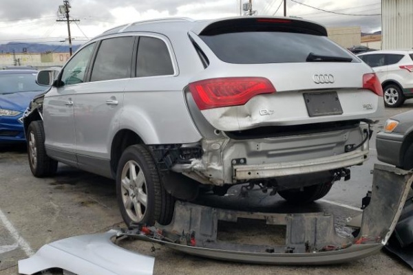 фото Audi Q7 PREMIUM
