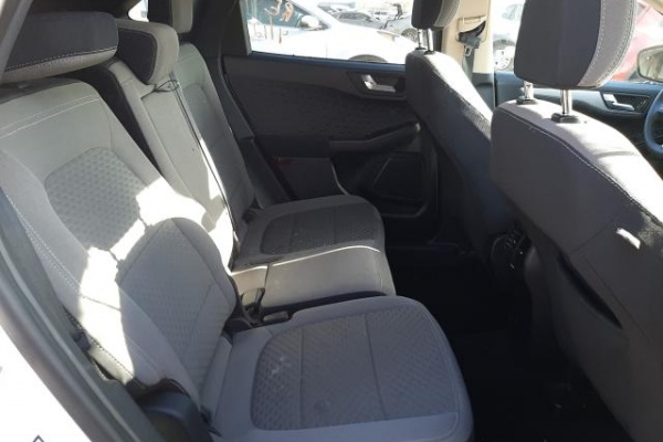 фото Ford Escape SE