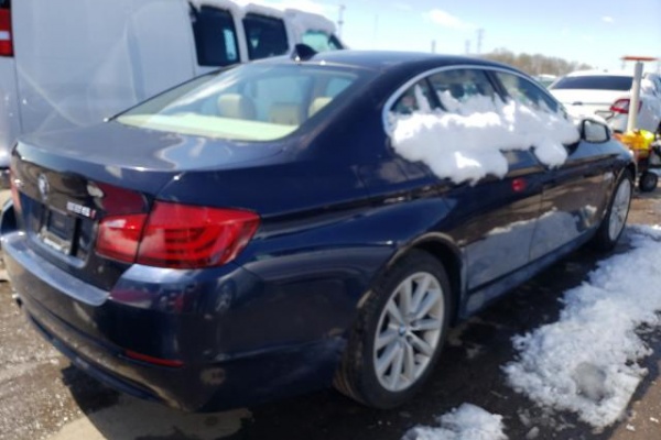 фото BMW 528 XI