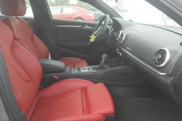 фото Audi A3 Premium