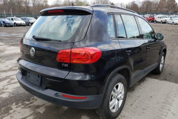 фото Volkswagen TIGUAN