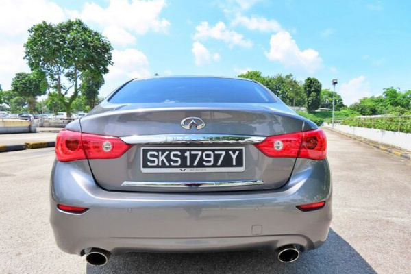 фото INFINITI Q50