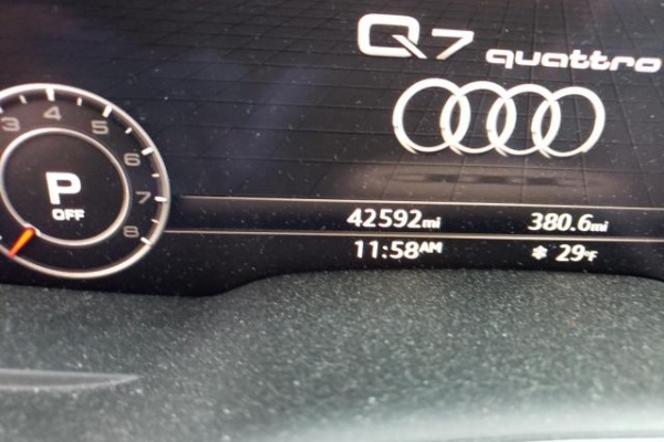 фото Audi Q7 PRESTIGE