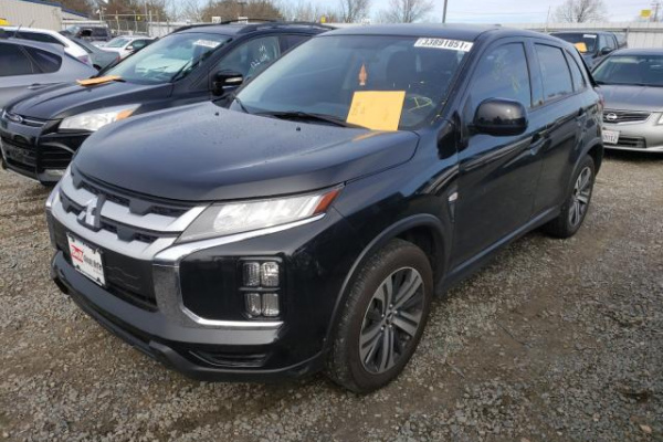 фото MITSUBISHI OUTLANDER