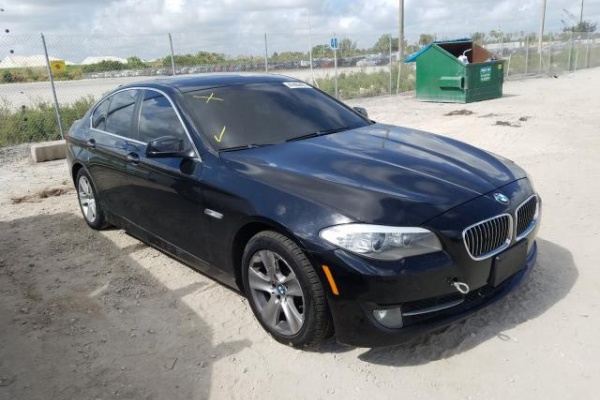 фото BMW 528 XI