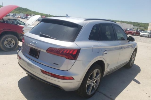 фото Audi Q5 PRESTIGE