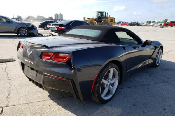фото CHEVROLET CORVETTE STINGRAY 1LT