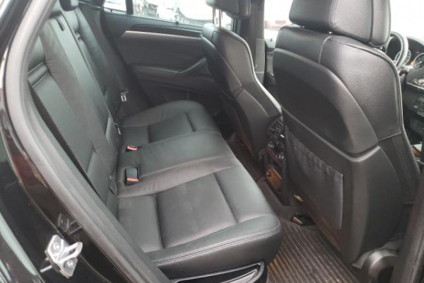 фото BMW X6 SDRIVE 40I