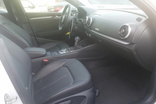 фото Audi A3 Premium