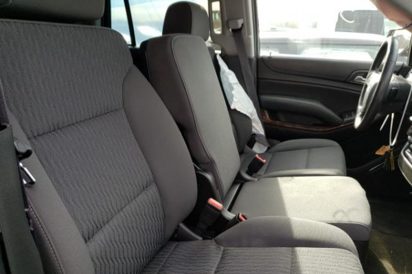 фото CHEVROLET TAHOE K1500 LS