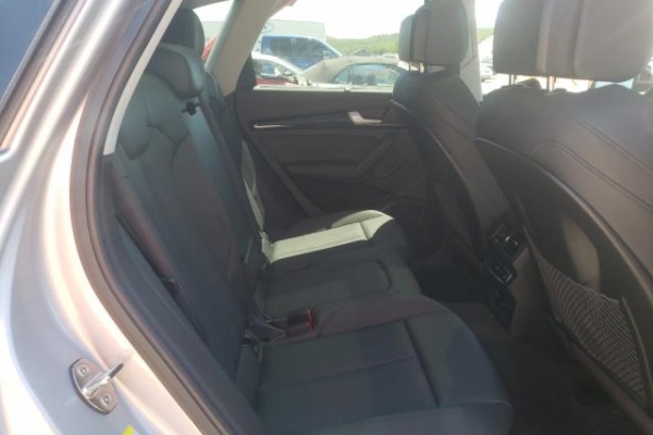 фото Audi Q5 PRESTIGE