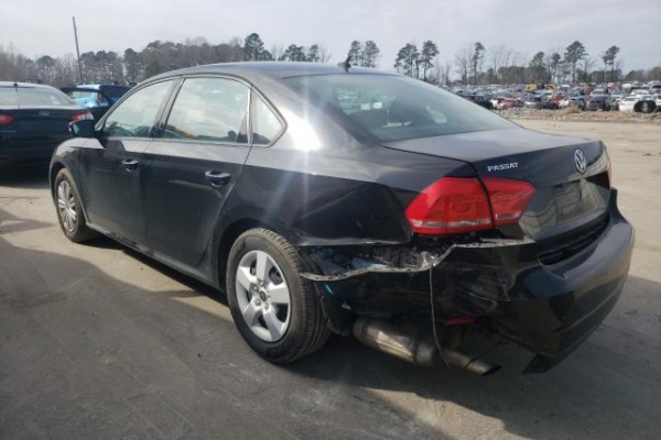 фото Volkswagen Passat S