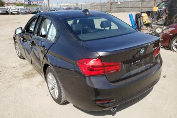 фото BMW 320 I