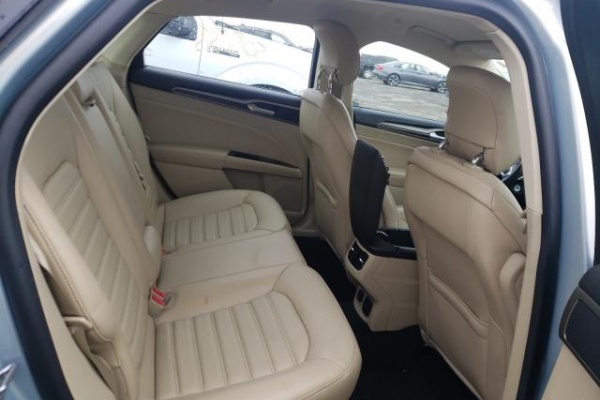 фото Ford Fusion SE HYBRID