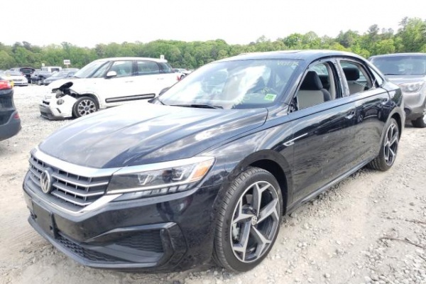 фото Volkswagen Passat R-LINE