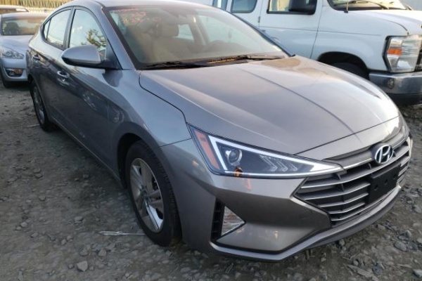фото Hyundai Elantra SEL