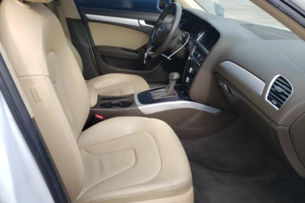 фото Audi A4 Premium