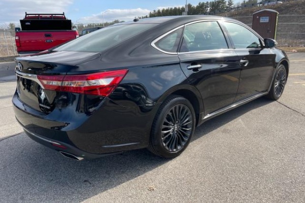 фото Toyota AVALON XLE