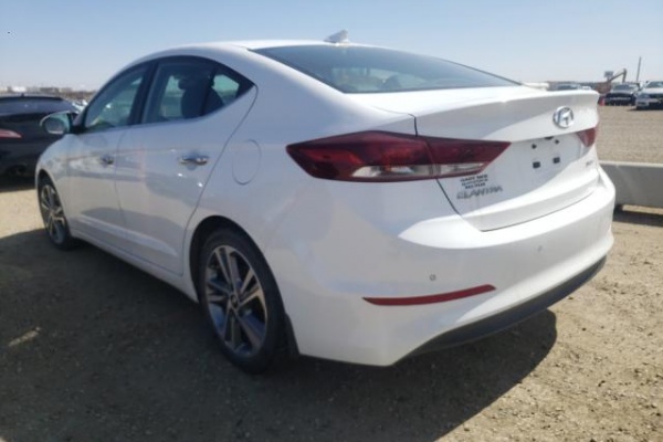 фото Hyundai Elantra SE