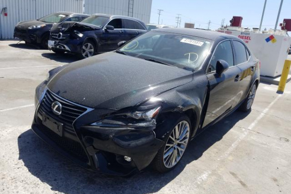 фото LEXUS IS 250