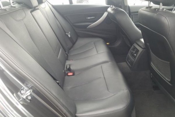 фото BMW 328 XI SULEV
