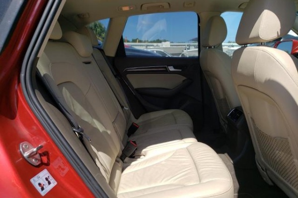 фото Audi Q5 PREMIUM