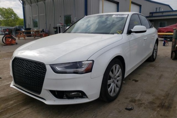 фото Audi A4 Premium