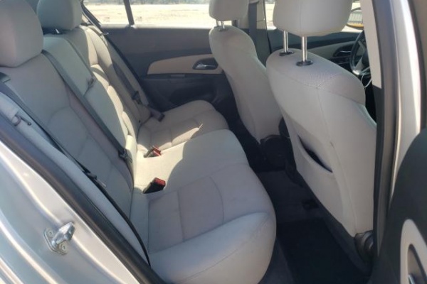 фото Chevrolet Cruze LT