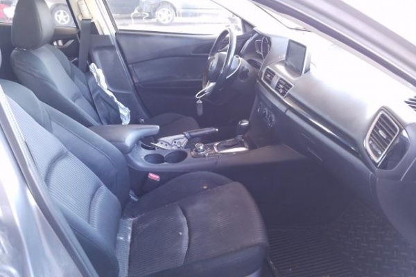 фото Mazda GRAND TOURING