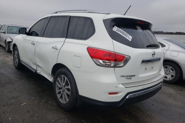 фото Nissan Pathfinder S
