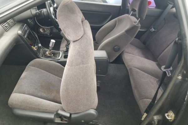 фото NISSAN SKYLINE