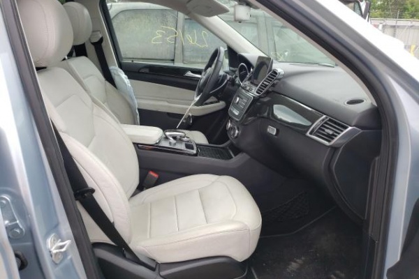 фото Mercedes-Benz GLE 350