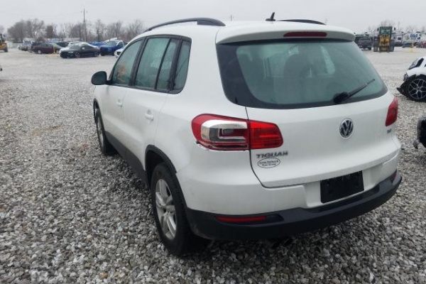 фото Volkswagen TIGUAN