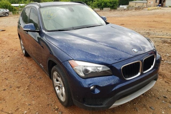 фото BMW X1 SDRIVE28I