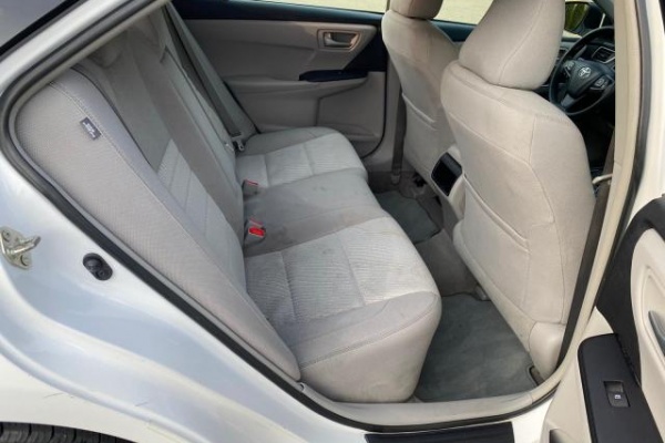 фото Toyota Camry LE