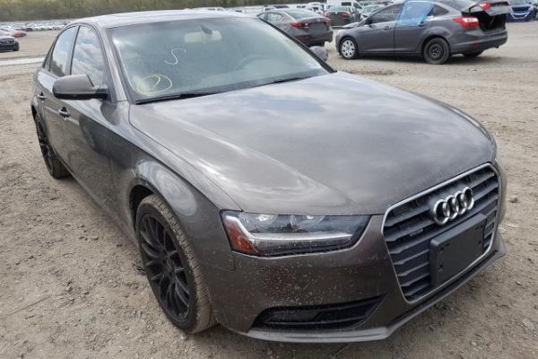 фото Audi A4 Premium