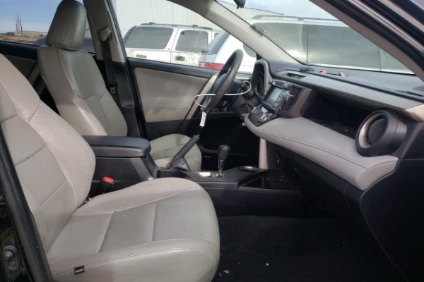 фото Toyota RAV4 XLE