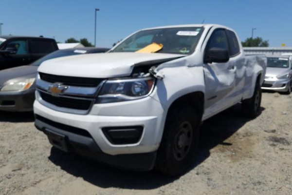 фото Chevrolet COLORADO LT