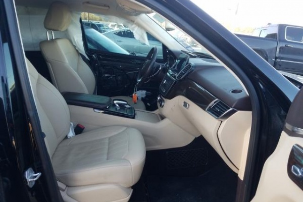 фото Mercedes-Benz GLE 350 4MATIC
