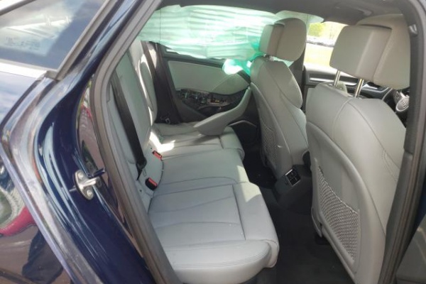 фото Audi A3 Premium