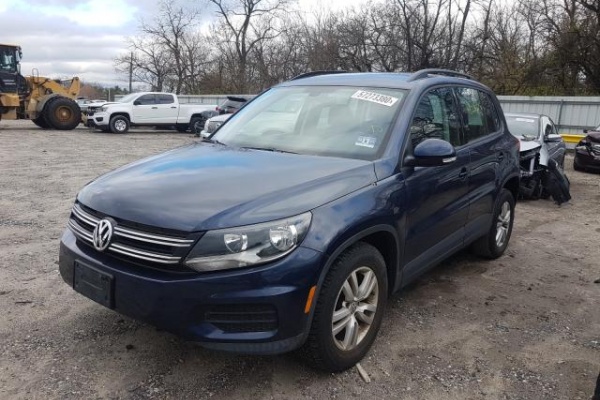 фото Volkswagen TIGUAN