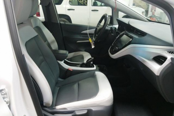 фото Chevrolet Bolt EV PREMIER