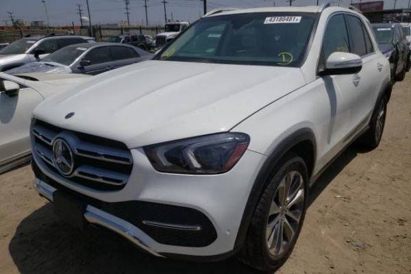 фото Mercedes-Benz GLE 350 4MATIC